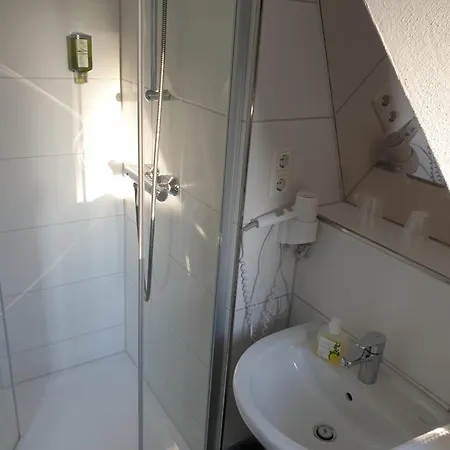 Kurparkhotel-gemuend 3* Gemünd