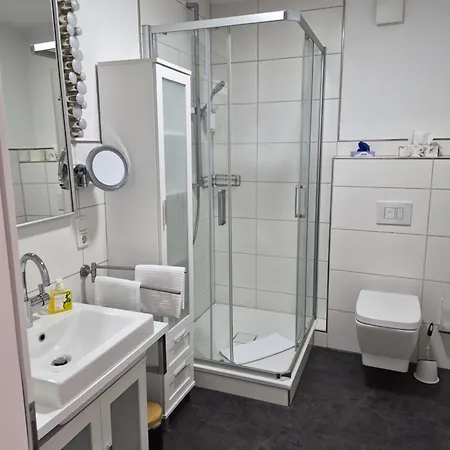 Kurparkhotel-gemuend 3*
