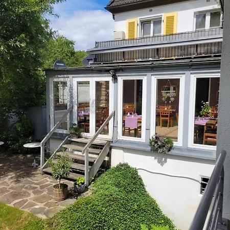 Kurparkhotel-gemuend